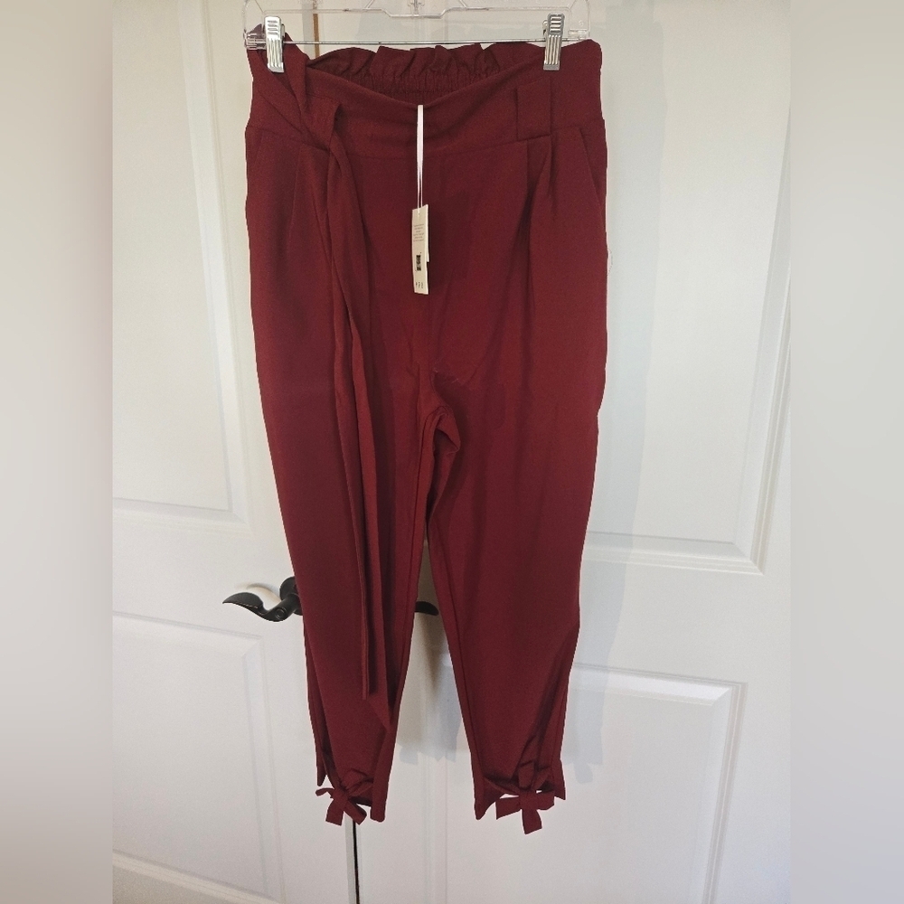 Grace Karin pleated bucket pants NWT maroon